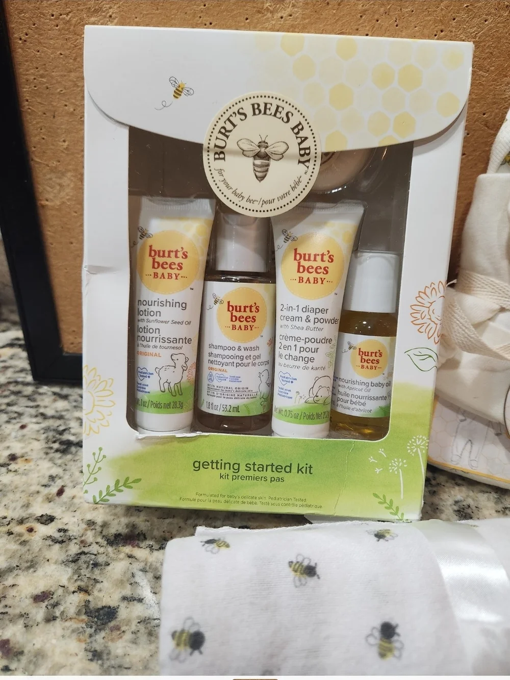 New! Burt's Bees Baby Bath & Apparel Gift Set